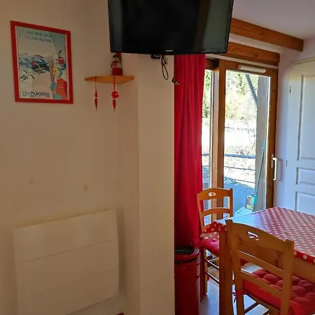 Les Arolles E23, Classe 3 Etoiles A 1700 Chamrousse