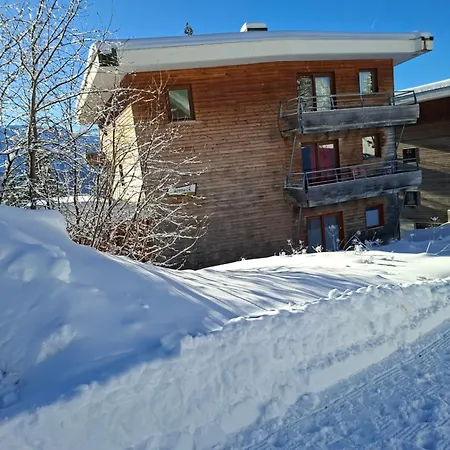 Les Arolles E23, Classe 3 Etoiles A 1700 Chamrousse