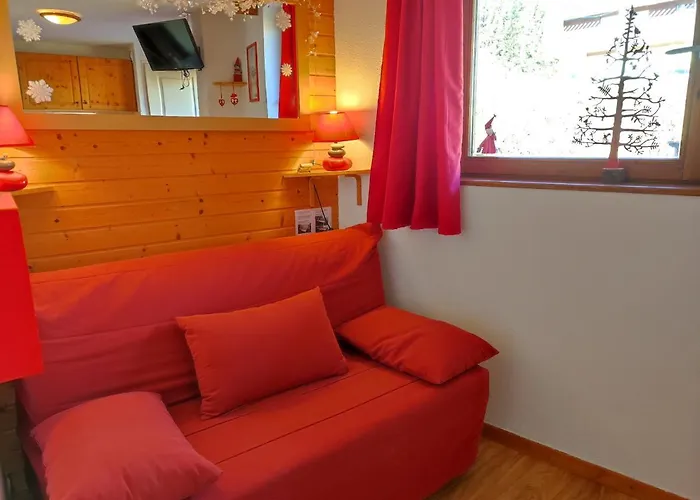 Les Arolles E23, Classé 3 étoiles à 1700 Appartement *
